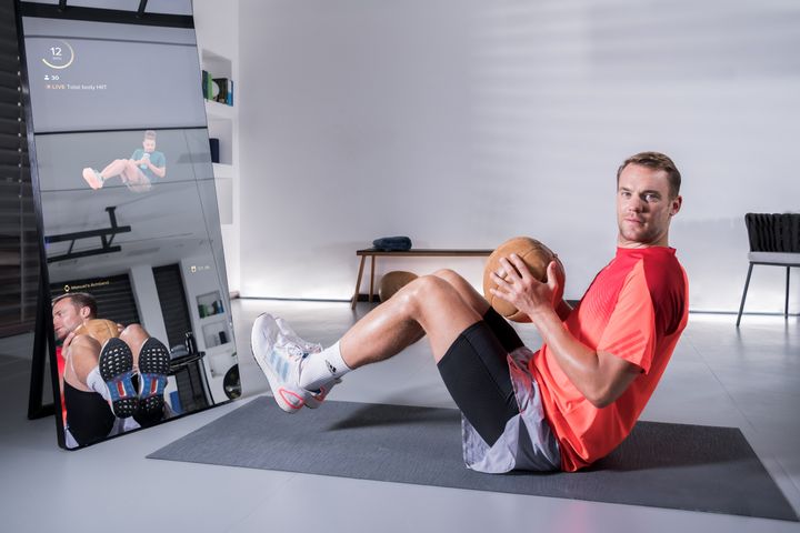 Athlete Tech Investor: Manuel Neuer Takes Part in Fitness Revolution.